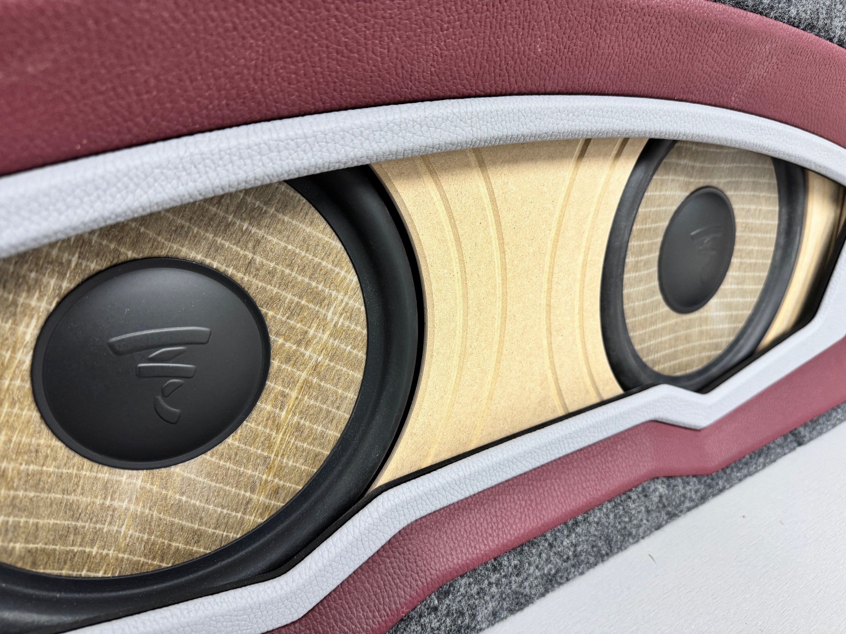 GT 3D   Grille Panel System